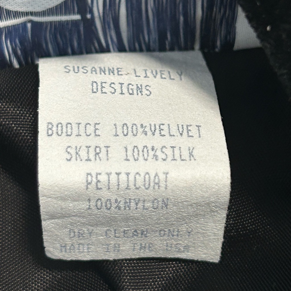 Susanne Lively Black velvet white taffeta Dress 8 - Picture 5 of 8